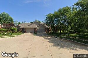 107 Birkdale Ct, Iowa City, IA 52246