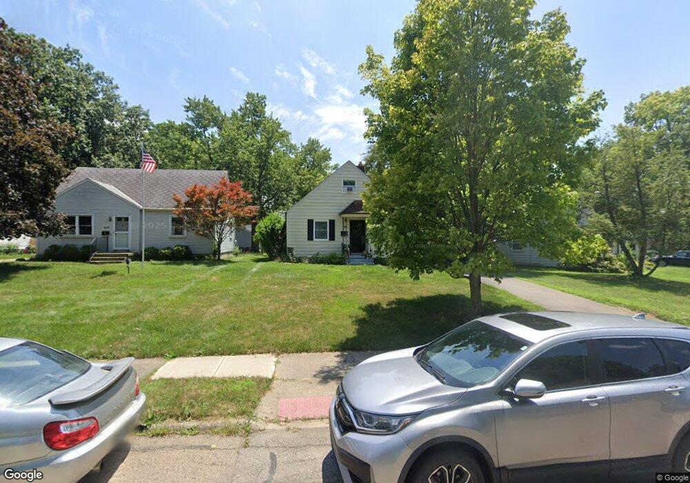 427 Chatham Rd, Columbus, OH 43214 - photo 1