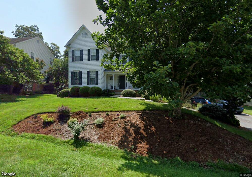 2129 Loring Cir, Charlottesville, VA 22901 - photo 1