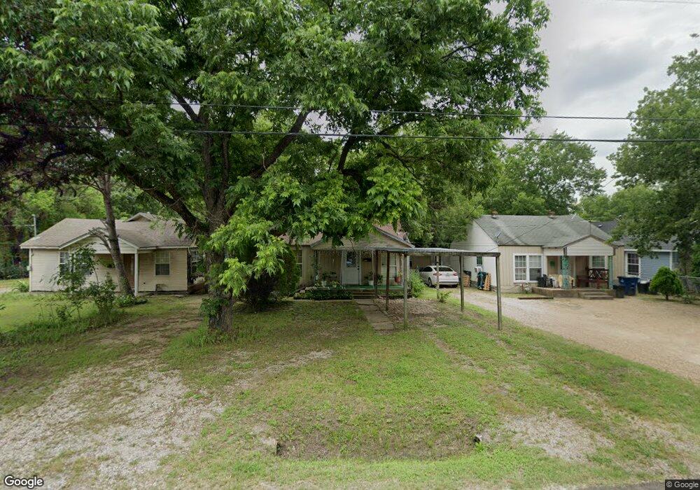 705 S Mckinney St, Ennis, TX 75119 - photo 1
