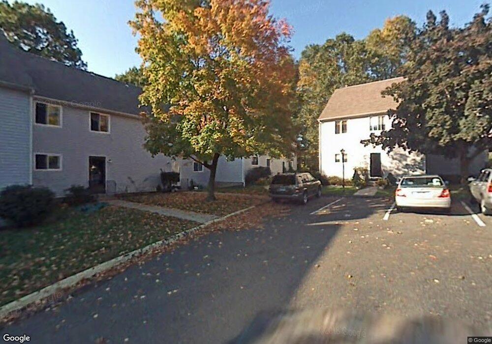 9 Shawnee Ct unit 9, Cromwell, CT 06416 - photo 1