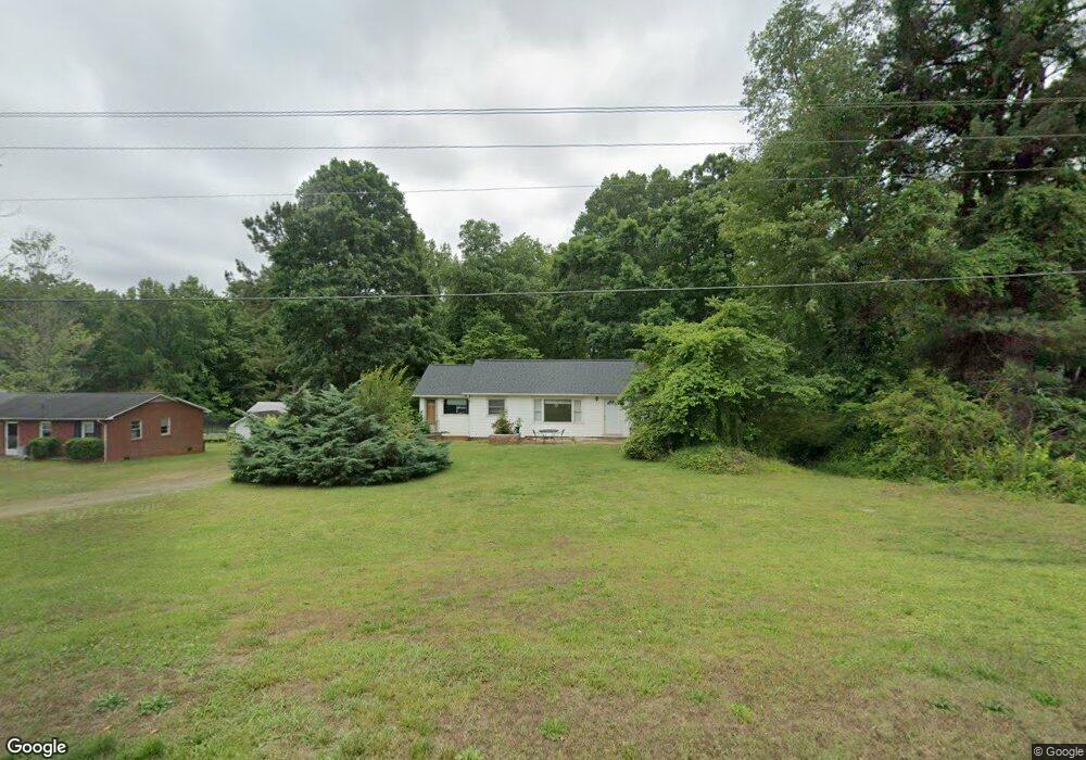 2736 Peachtree Rd, Statesville, NC 28625 - photo 1