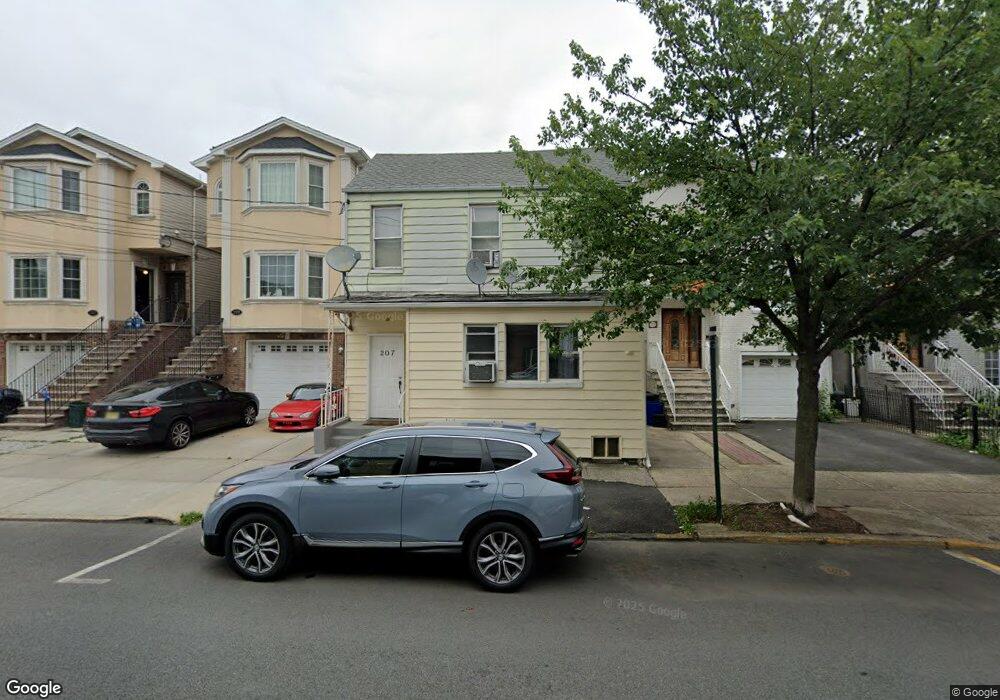 207 N 3rd St, East Newark, NJ 07029 - photo 1