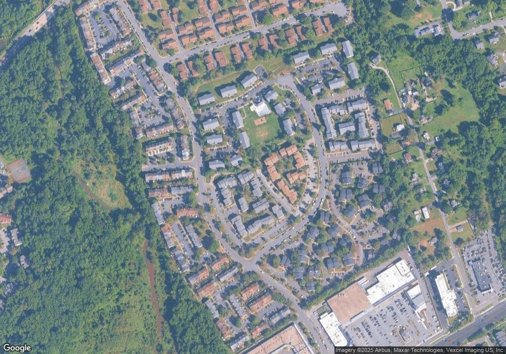 8604-C Village Way, Alexandria, VA 22309 - photo 1