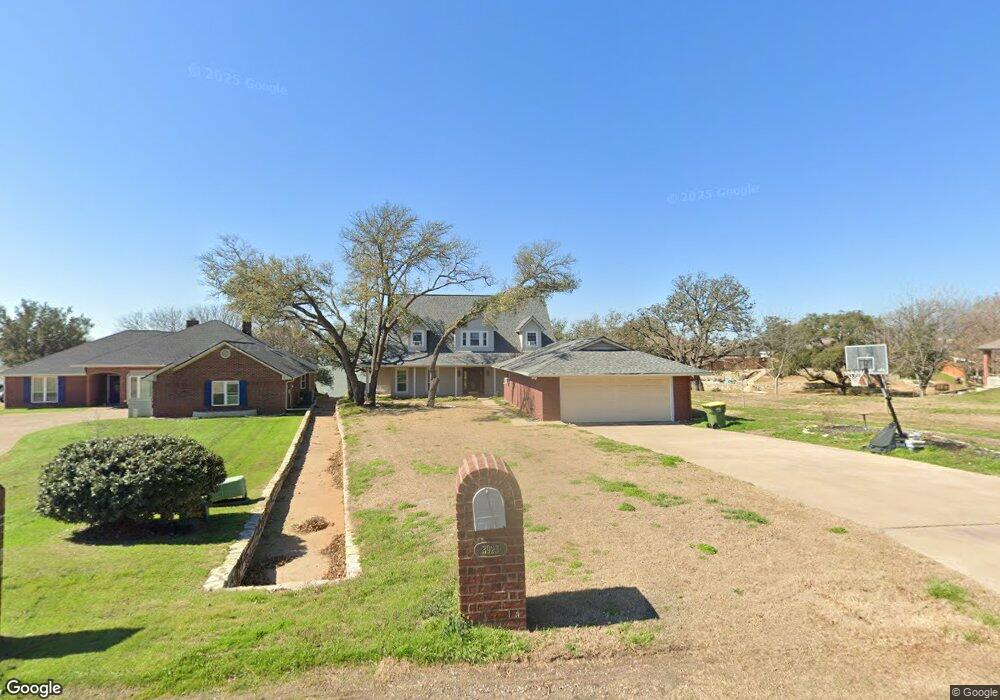 3923 Buena Vista Cir, Granbury, TX 76049 - photo 1
