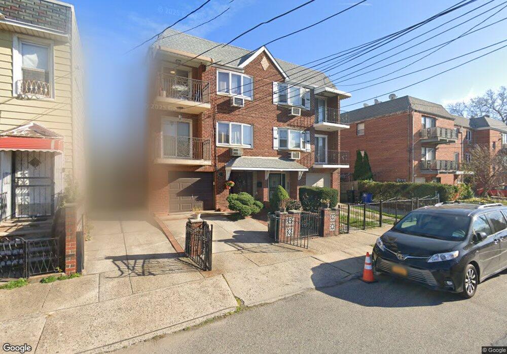 57-71 73rd Place unit 3, Maspeth, NY 11378 - photo 1