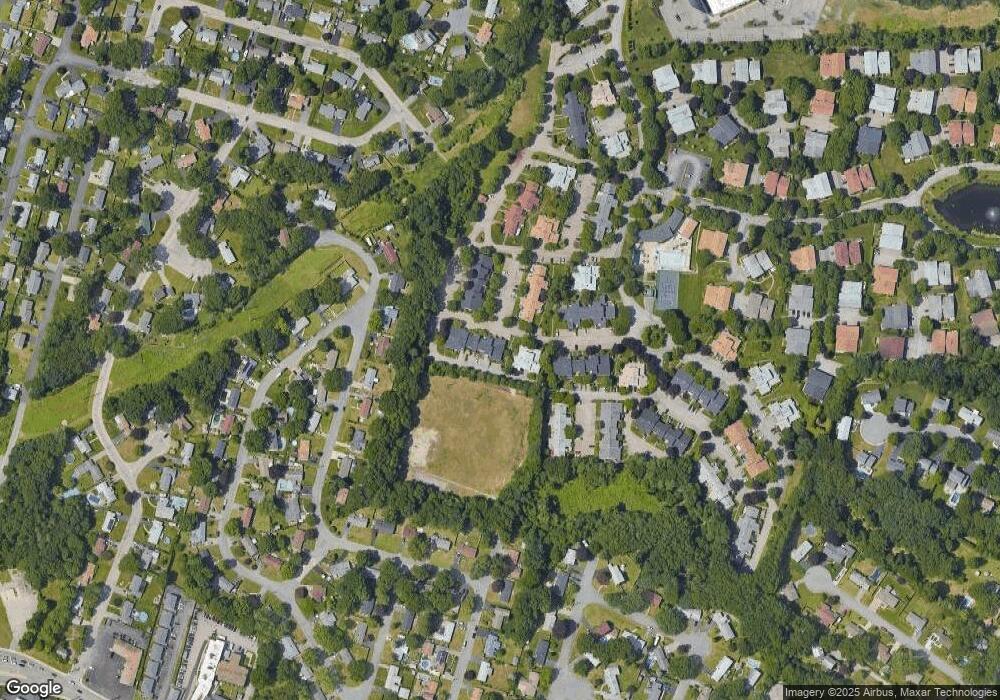 881 Halifax Dr, Warwick, RI 02886 - photo 1