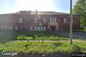 915 NW Western Ave, Topeka, KS 66608