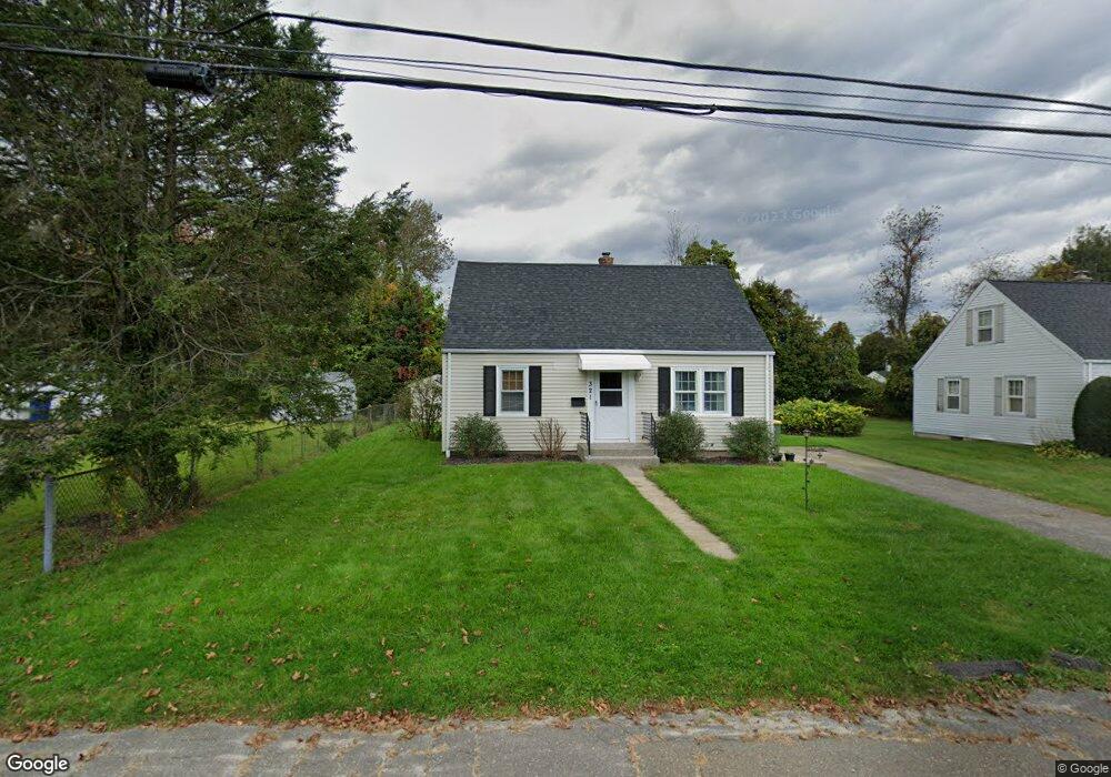 321 Anna Ave, Waterbury, CT 06708 - photo 1