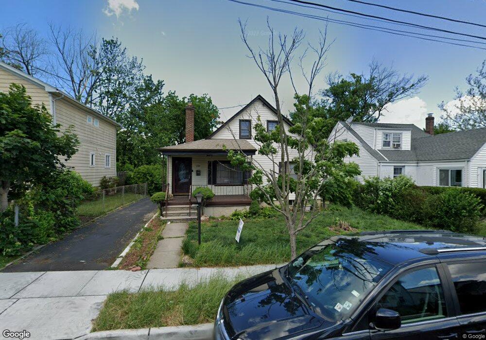 1324 Camden Ct, Union, NJ 07083 - photo 1