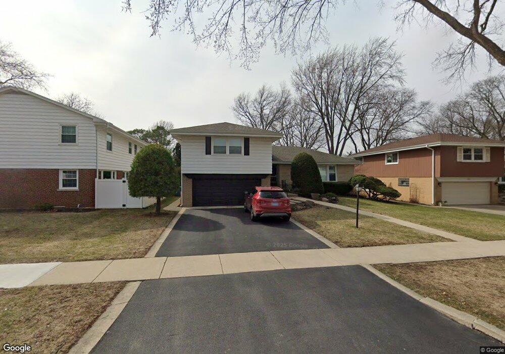 912 S Euclid Ave, Elmhurst, IL 60126 - photo 1