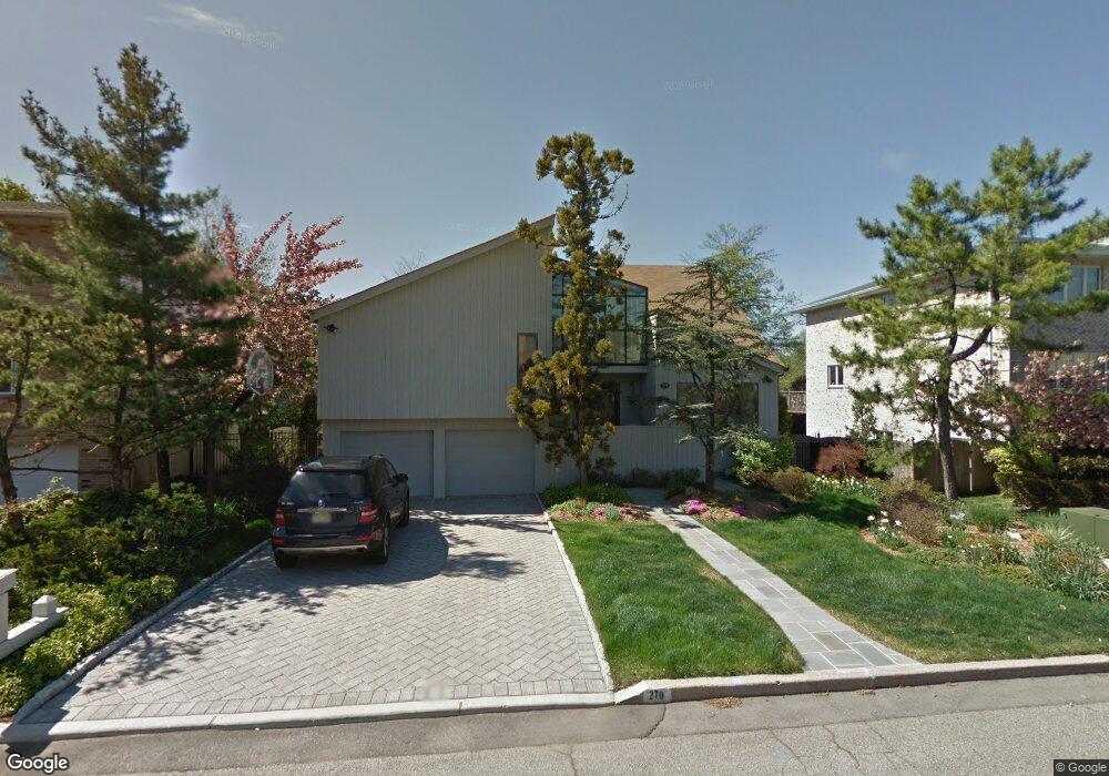 270 Alfred Ave, Englewood Cliffs, NJ 07632 - photo 1