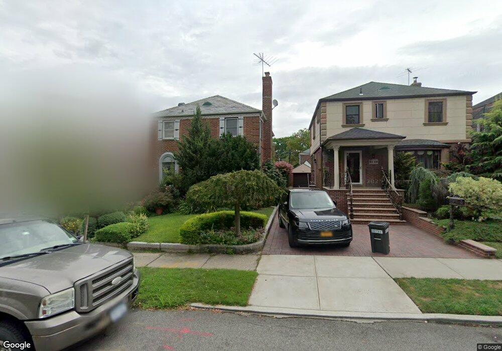 8115 192nd St, Hollis, NY 11423 - photo 1