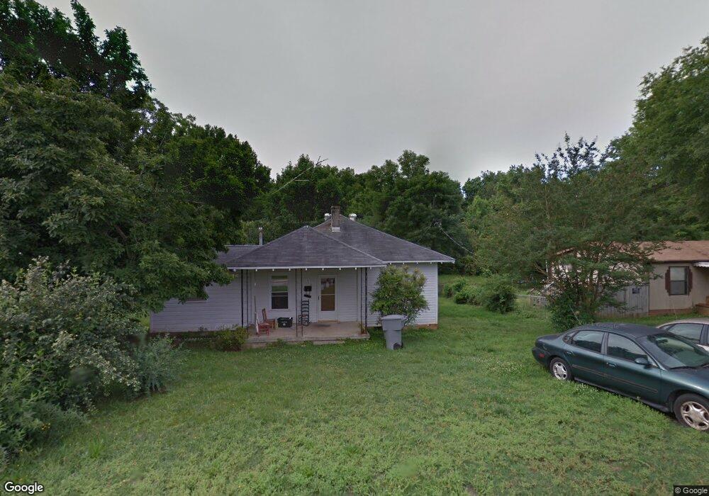 110 Flatrock St, Clover, SC 29710 - photo 1