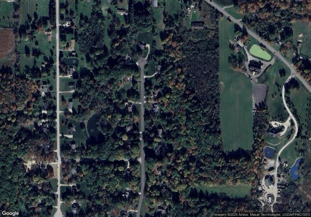 139 Greentree Cir, Aurora, OH 44202 - photo 1