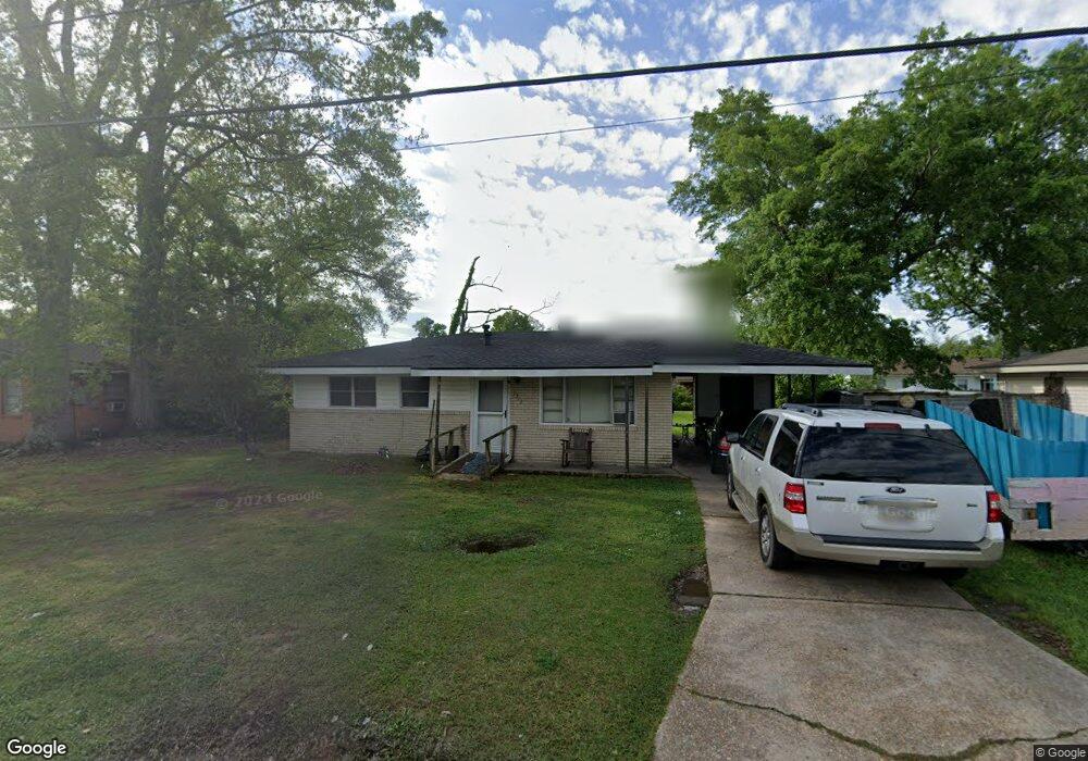 1312 Clover Dr, Lake Charles, LA 70607 - photo 1