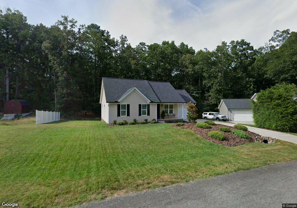 1716 Riverstone Dr, Lincolnton, NC 28092 - photo 1