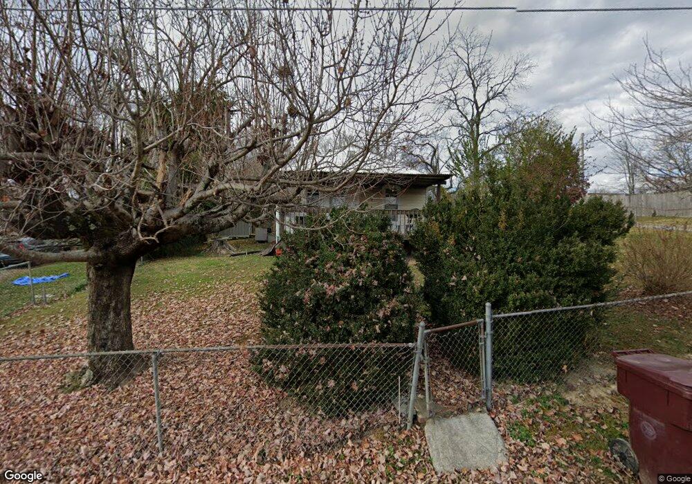 121 Hillside Dr, Johnson City, TN 37601 - photo 1