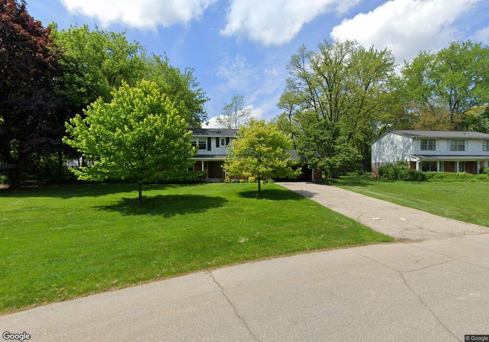 2624 Rambling Way, Bloomfield Hills, MI 48302 - photo 1