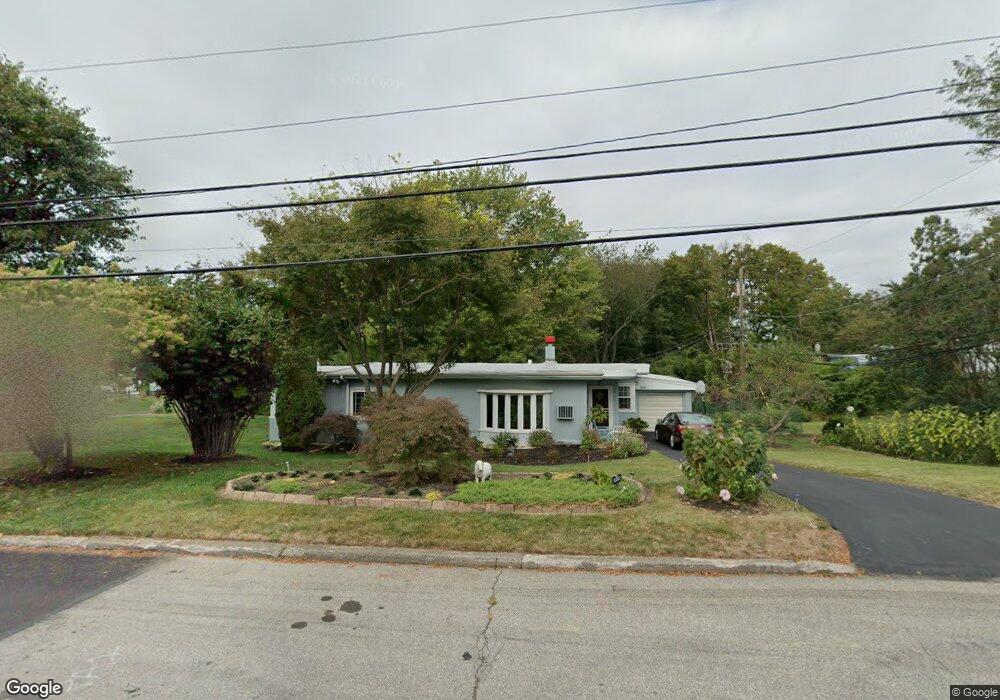 8101 Hull Dr, Glenside, PA 19038 - photo 1