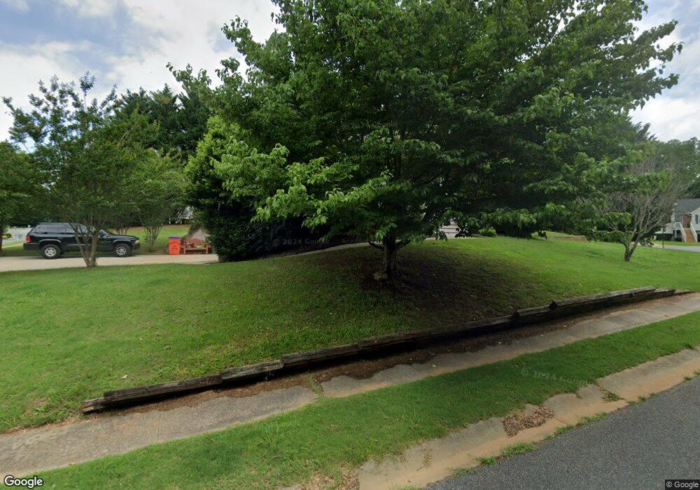 701 Vally Mill Ct, Canton, GA 30115 - photo 1