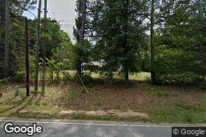 106 S Calhoun Shores Pkwy, Calhoun Falls, SC 29628