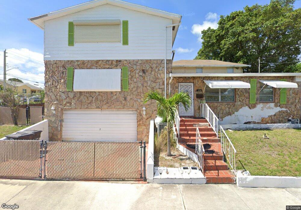 2105 Division Ave, West Palm Beach, FL 33407 - photo 1