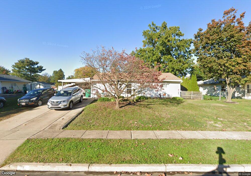 76 Balsam Rd, Levittown, PA 19057 - photo 1