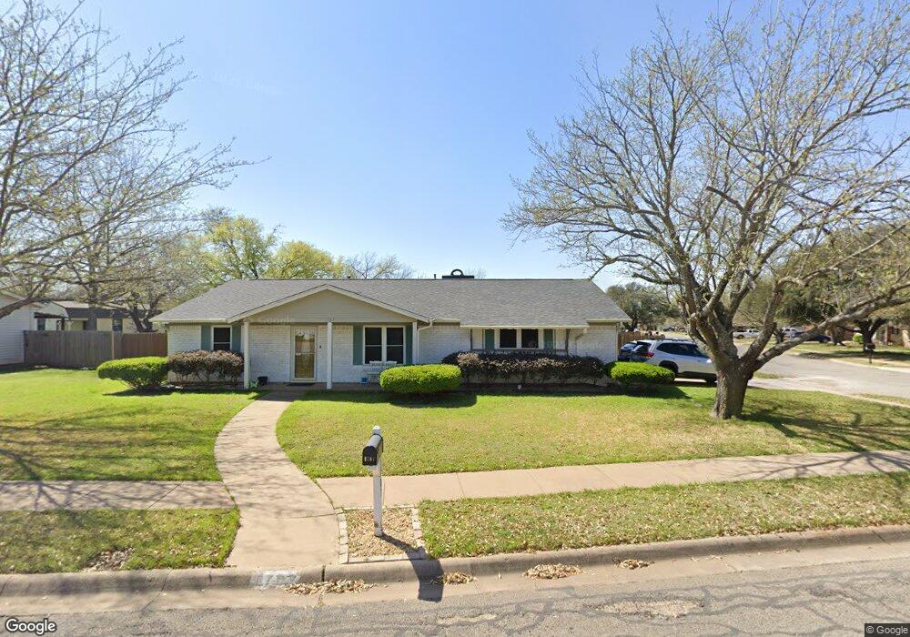 1707 Carroll Dr, Cleburne, TX 76033 - photo 1