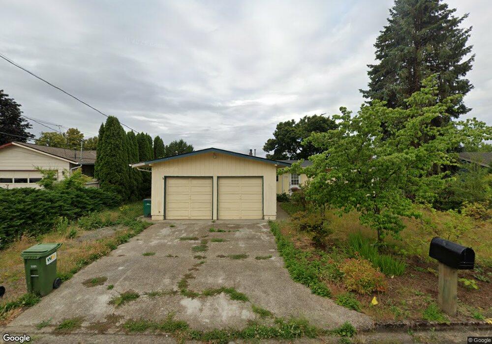 1904 Laurel Dr, Newberg, OR 97132 - photo 1