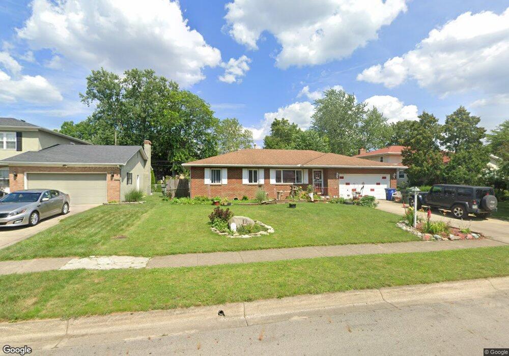 4986 Shadycrest Rd, Columbus, OH 43229 - photo 1