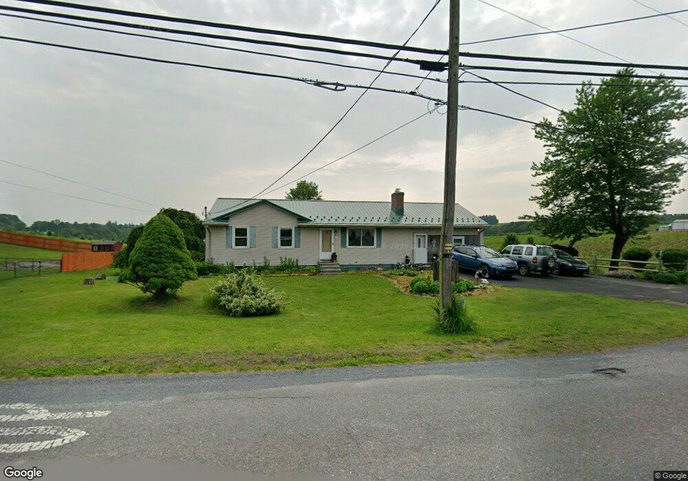 27 S Market St, New Ringgold, PA 17960 - photo 1