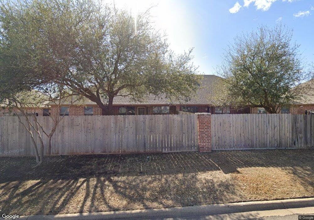 216 Hyde Park Blvd, Cleburne, TX 76033 - photo 1