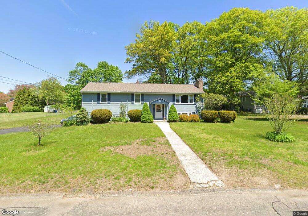 21 Dell Cir, Trumbull, CT 06611 - photo 1