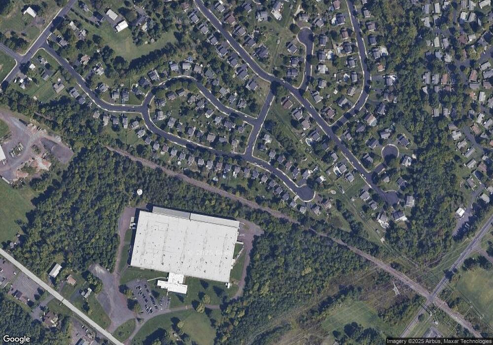 127 Hedgerow Dr, Souderton, PA 18964 - photo 1