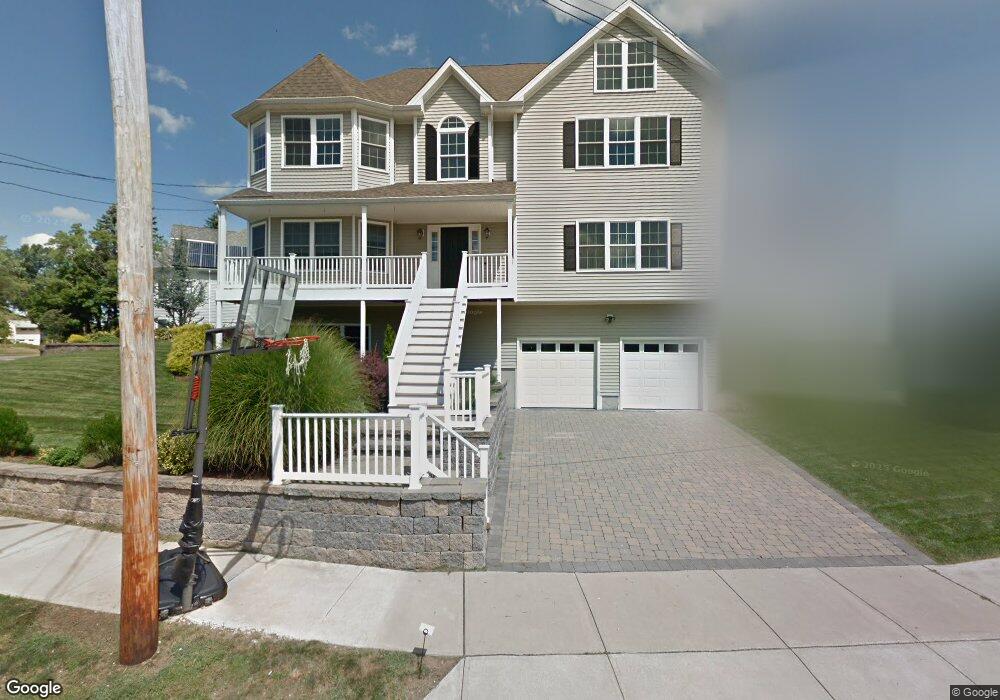 24 Meadow View Rd, New Haven, CT 06512 - photo 1