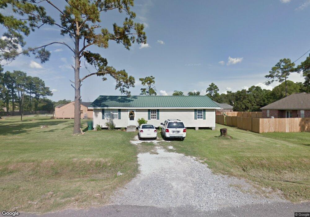 5055 Ogea Rd, Lake Charles, LA 70605 - photo 1