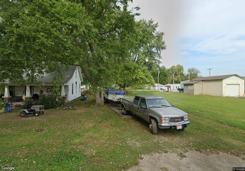 513 Navarre St, Rossville, KS 66533 - photo 1