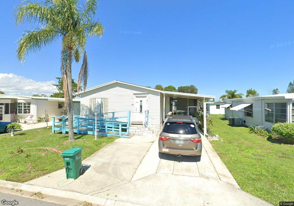 914 Laurel Cir, Sebastian, FL 32976 - photo 1