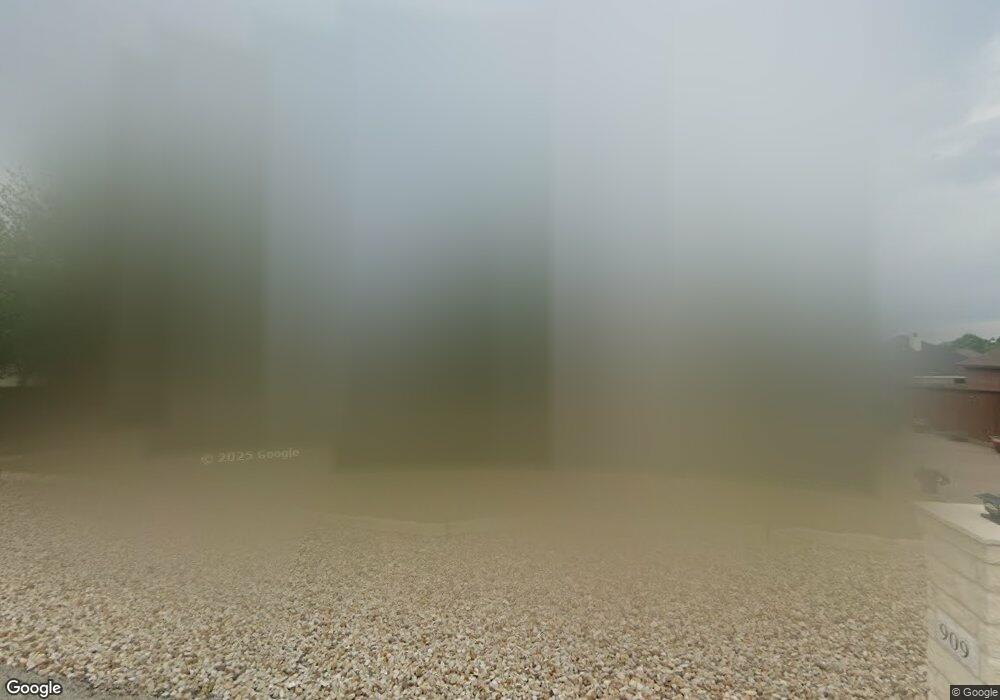 909 Ambling Way Ct, Granbury, TX 76049 - photo 1