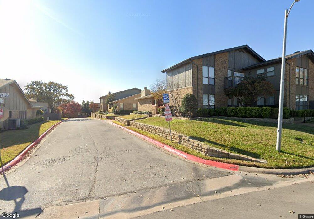 3020 Shady Knoll Ln, Bedford, TX 76021 - photo 1