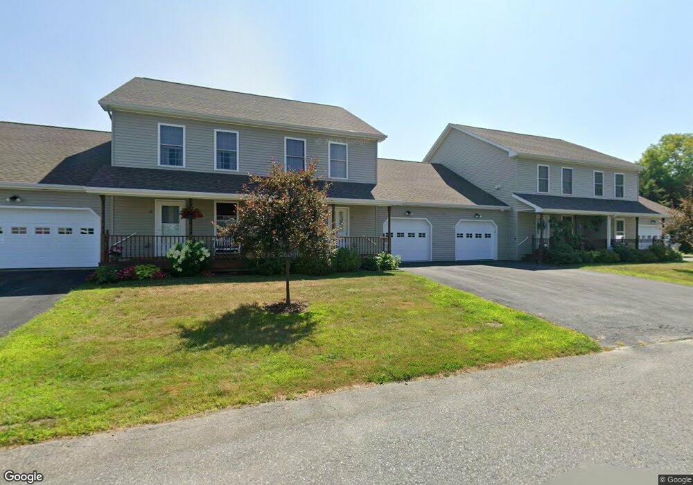 18 Fecteau Cir unit 15, Barre, VT 05641 - photo 1