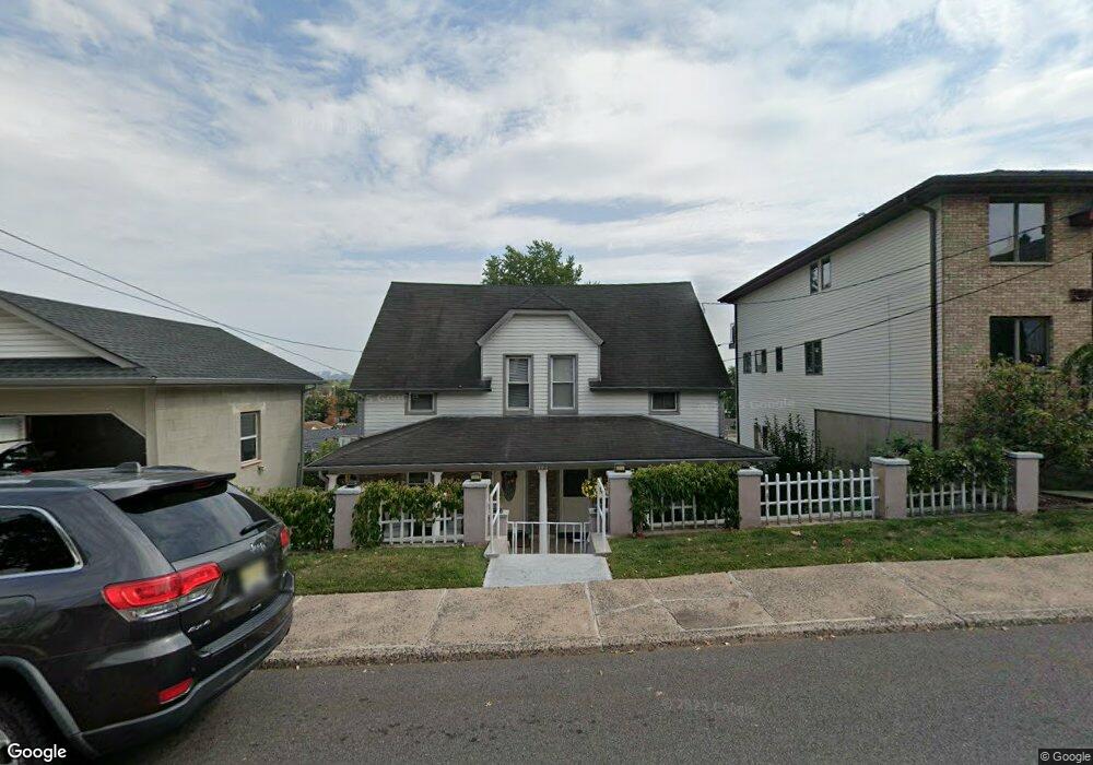 112 Prospect St, Hasbrouck Heights, NJ 07604 - photo 1