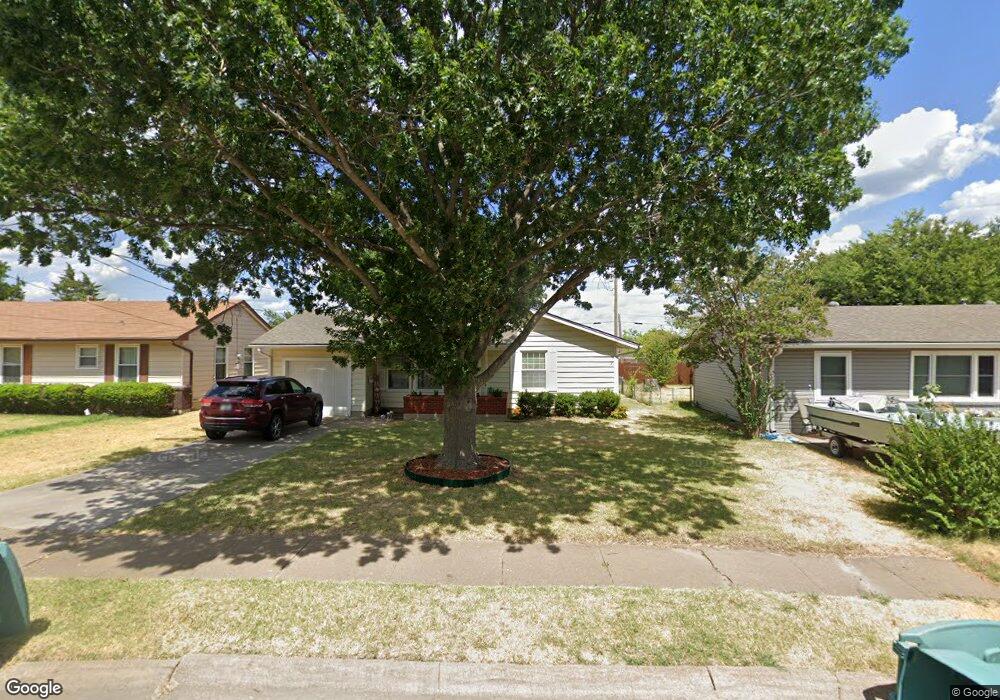 2403 N Shannon St, Sherman, TX 75092 - photo 1