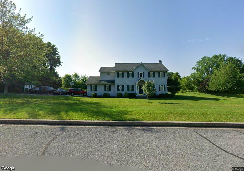 2370 Judy Ln, Coopersburg, PA 18036 - photo 1