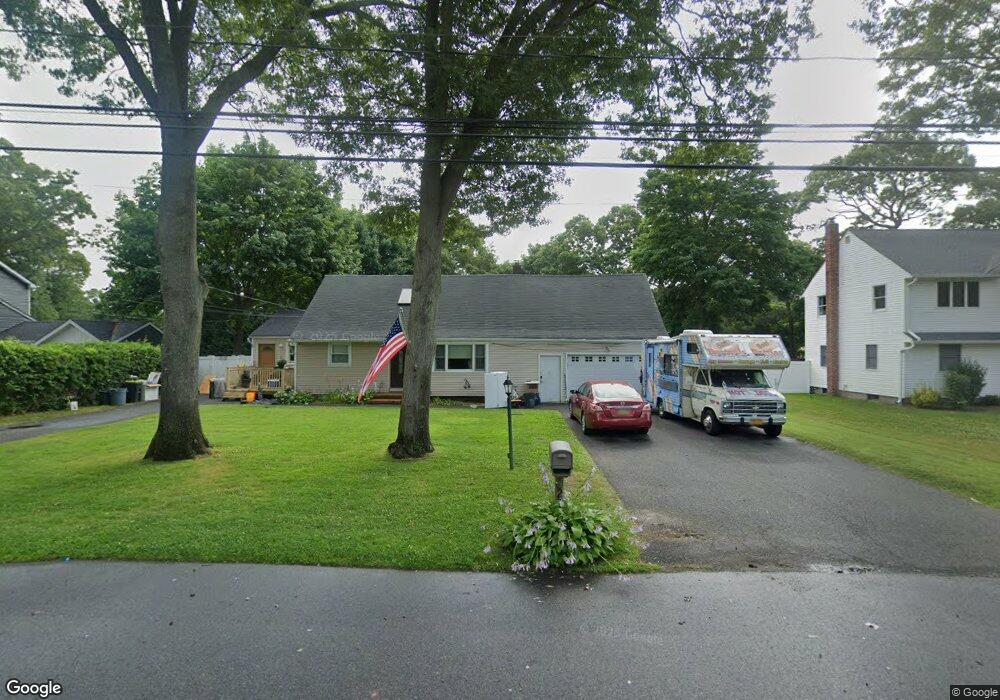 23 Vautrin Ave, Holtsville, NY 11742 - photo 1