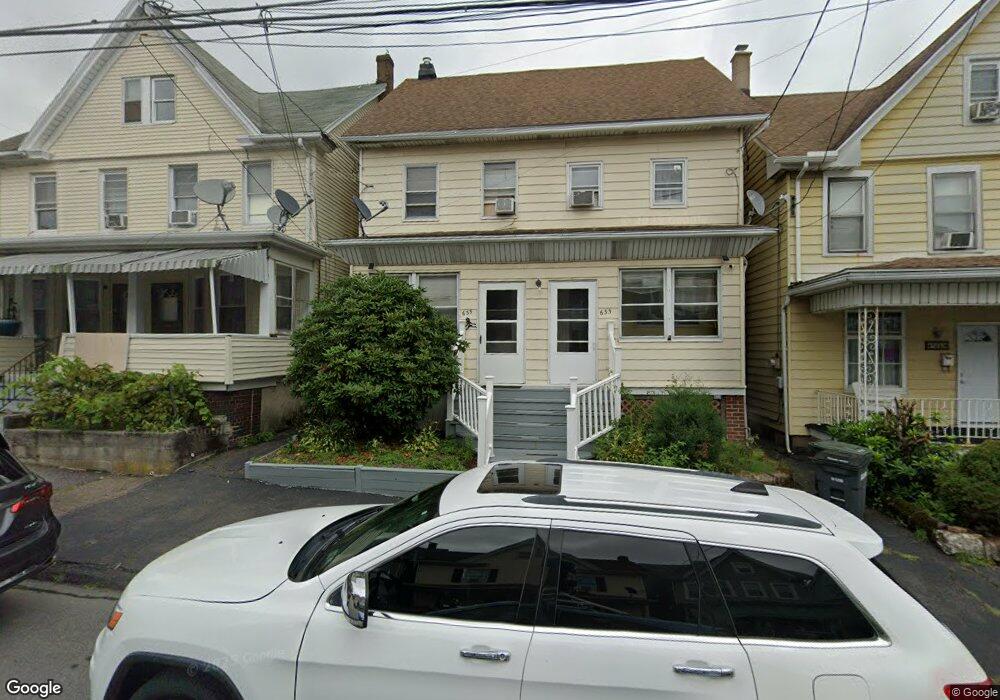 635 N Laurel St, Hazleton, PA 18201 - photo 1