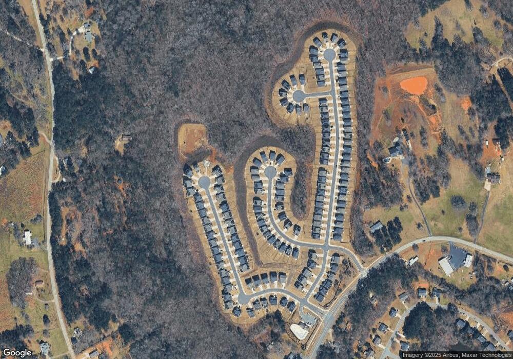 701 Baylor Ave, Commerce, GA 30529 - photo 1