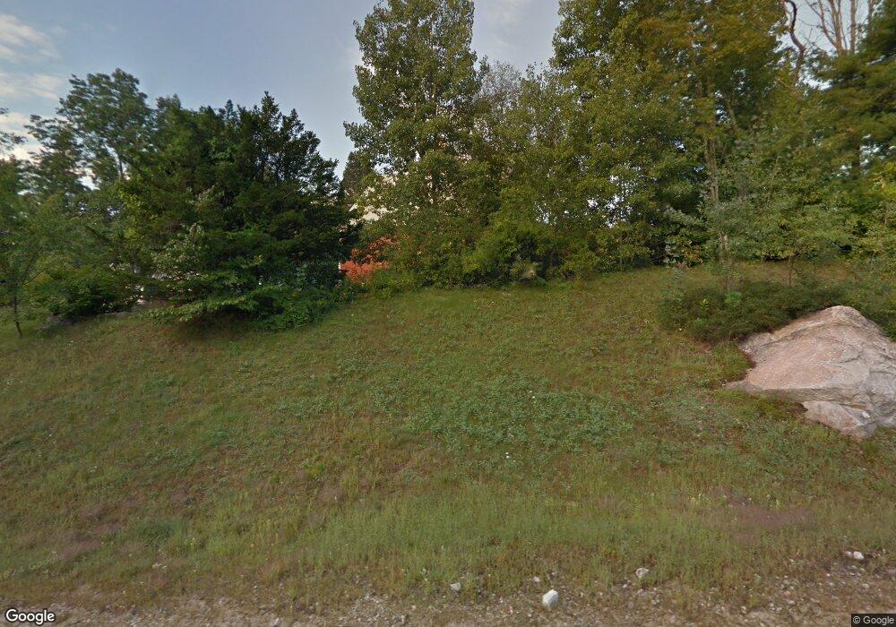 19 Saw Hill Rd, Hooksett, NH 03106 - photo 1