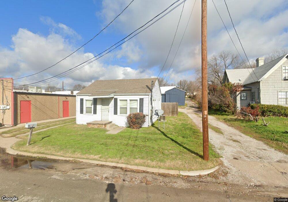 105 Front St, Weatherford, TX 76086 - photo 1